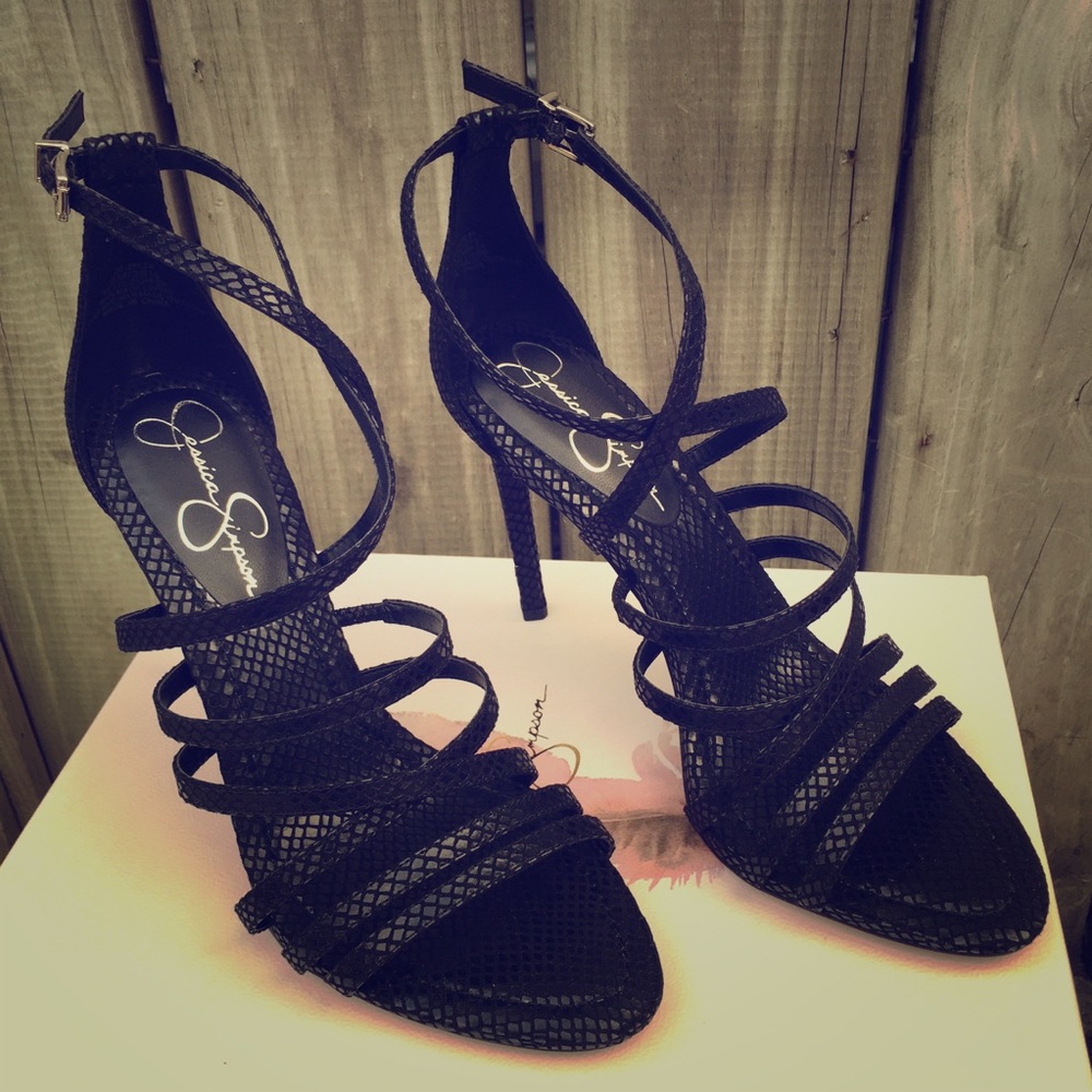 Jessica Simpson Zelta sandal